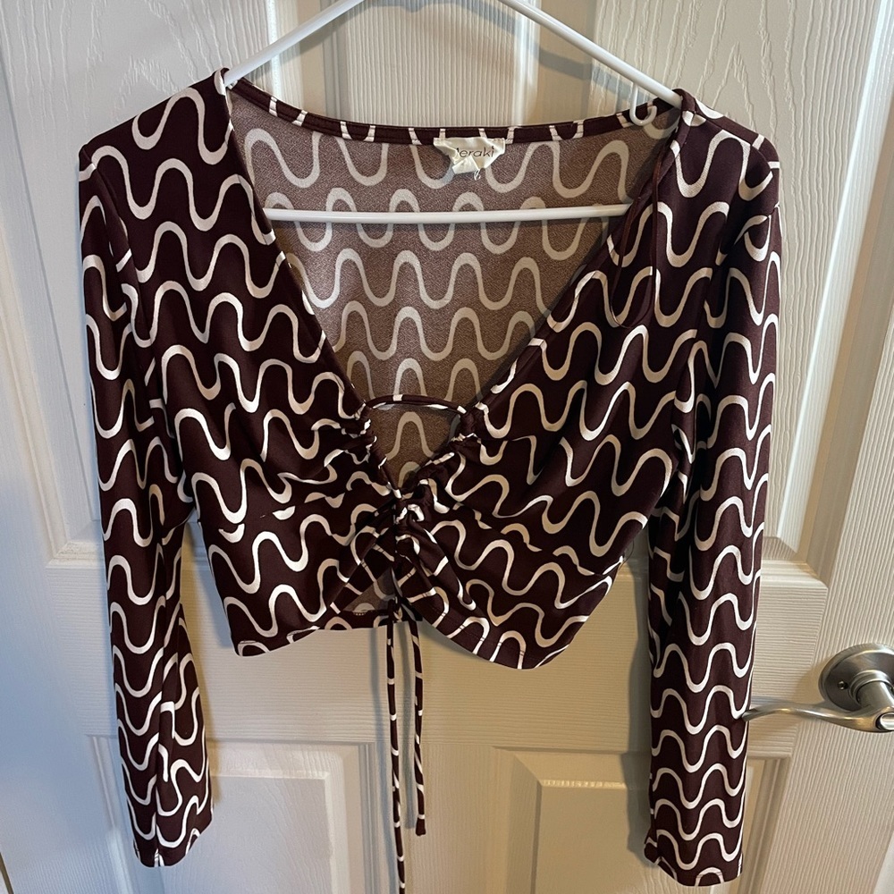 Meraki brown print cropped top size large